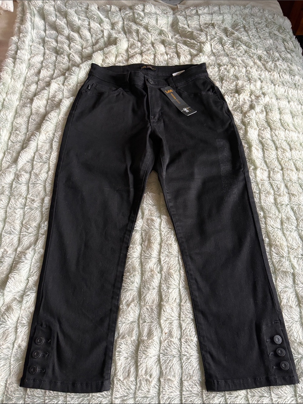Lee Black Women's Capris with Button Cuff Detail